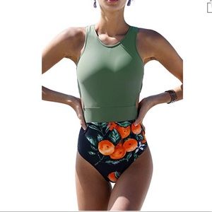 BRAND NEW SWIMSUIT